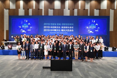 文化創意綻放東瀛 我校旅游管理專業韓國參賽斬獲佳績的行與思